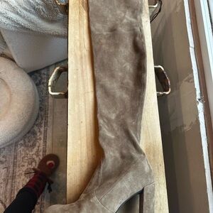 Stuart Weitzman Knee High Tan Heeled Boots NEW